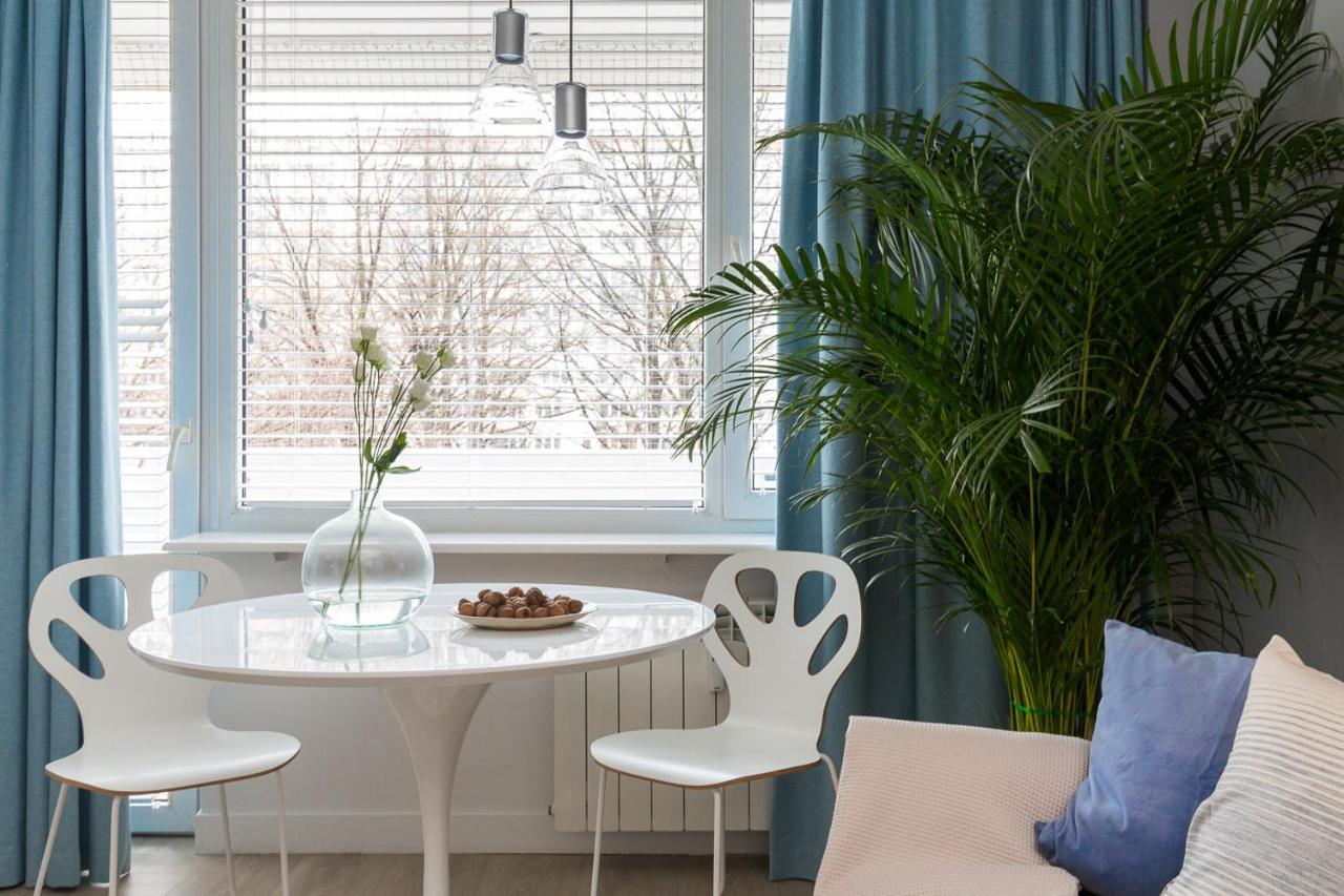 Apartament Bielany 3 Min From Metro With 5-Meals Per Day Diet Catering, Air Conditioning And Free Parking Warsaw Exterior photo